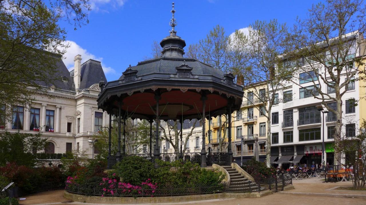 Kasa Confort - Le Calme Au Coeur De La Ville - Tv & Wifi Apartment Сент Етиен Екстериор снимка